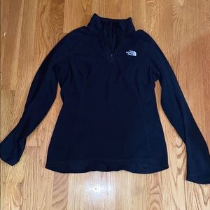 Athletic north face quarter zip